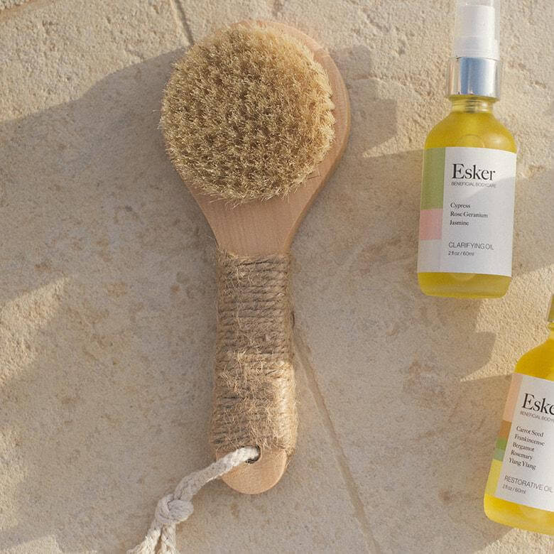 Esker Natural Bristle Dry Brush